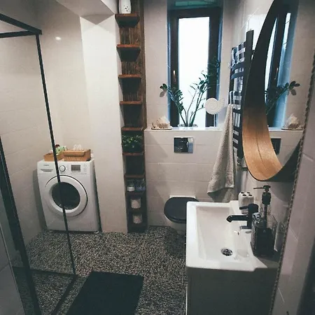 Piwniczka Jahlowej Apartment *