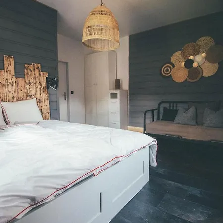 Piwniczka Jahlowej Apartment *